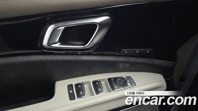 Kia Carnival 2025 — ფოტო 15/41