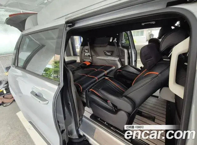 Kia Carnival 2025 — ფოტო 26/41