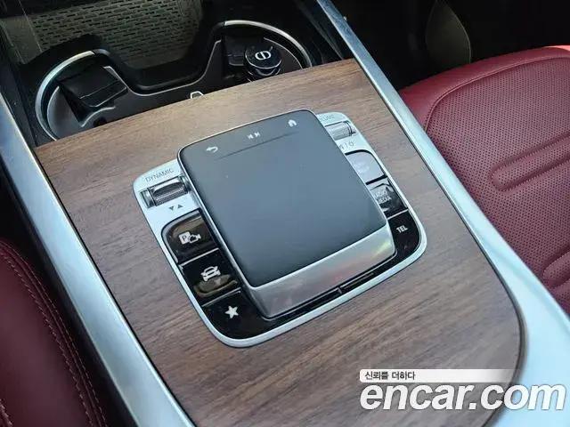 Mercedes-Benz G-Class 2026 — ფოტო 6/13