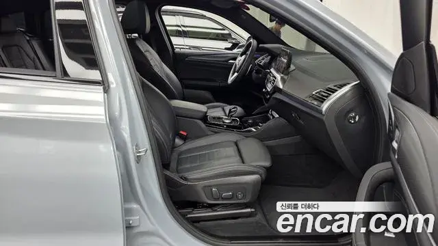 BMW X4 2025 — Photo 3/31