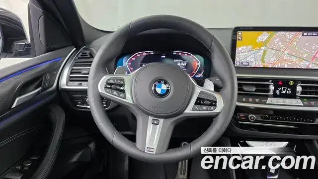 BMW X4 2025 — Photo 29/31