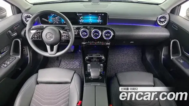 Mercedes-Benz A-Class 2020 — Фото 7/20