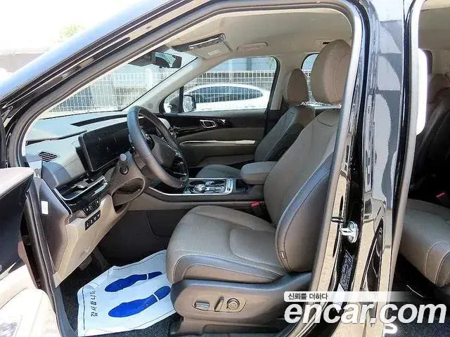 Kia Carnival 2025 — Photo 4/20