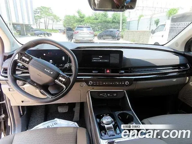 Kia Carnival 2025 — Photo 6/20