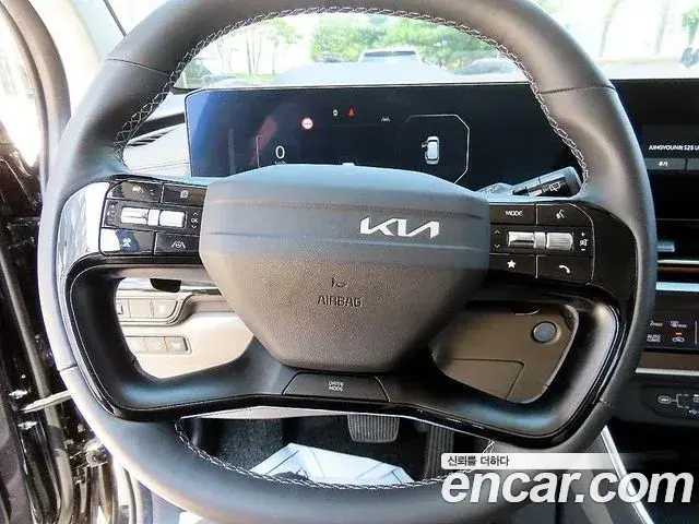 Kia Carnival 2025 — Photo 7/20