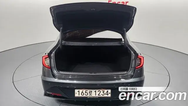 Hyundai Sonata Hybrid 2020 — ფოტო 3/20