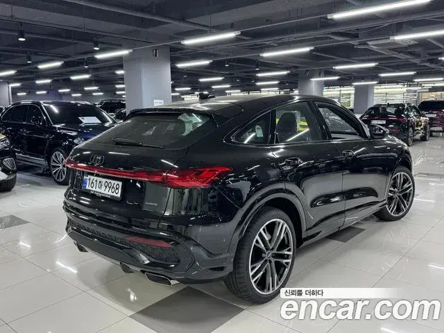 Audi Q5 2025 — Şəkil 9/15