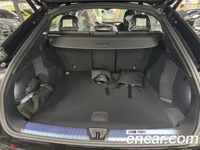 Audi Q5 2025 — Şəkil 11/15