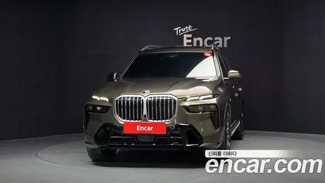 BMW X7 2025 — ფოტო 5/38