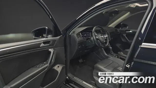 Volkswagen Tiguan 2020 — Şəkil 1/20