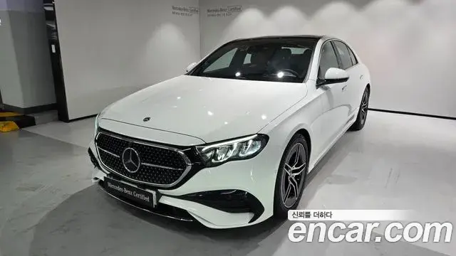 Mercedes-Benz E-Class 2025 — Photo 20/20