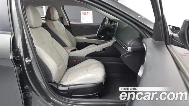 Hyundai The New Avante Hybrid 2021 — Şəkil 8/20