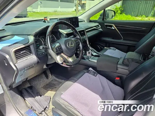 Lexus RX450h 2022 — Şəkil 6/12