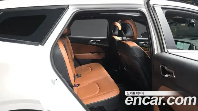 Kia Sportage 2022 — Фото 12/20