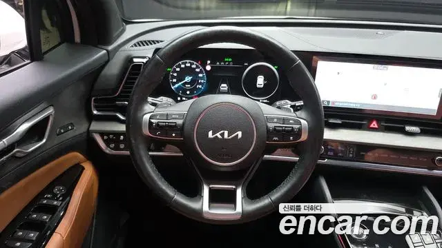 Kia Sportage 2022 — Фото 13/20