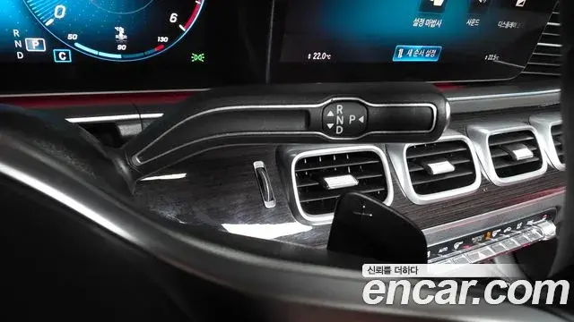 Mercedes-Benz GLE-Class 2023 — Фото 9/20