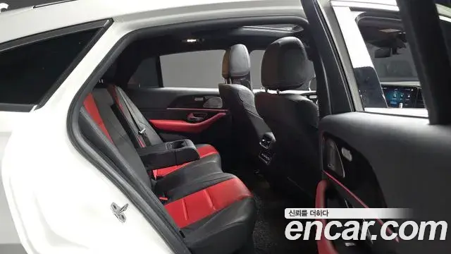 Mercedes-Benz GLE-Class 2023 — Фото 12/20