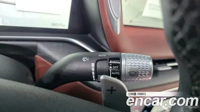 Genesis G90 2022 — ფოტო 11/37