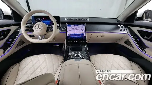 Mercedes-Benz S-Class 2023 — Photo 28/33