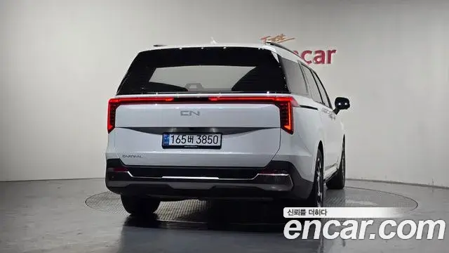 Kia Carnival 2024 — Şəkil 3/33