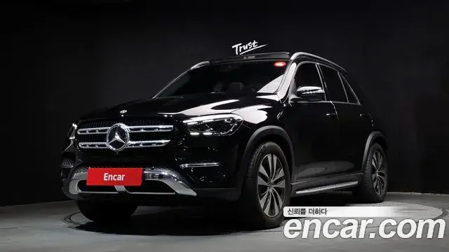 Mercedes-Benz GLE-Class 2025 — ფოტო 26/30