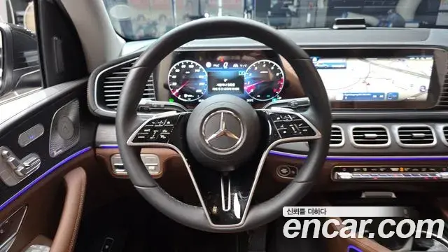 Mercedes-Benz GLE-Class 2025 — ფოტო 18/30