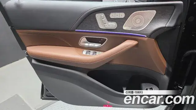Mercedes-Benz GLE-Class 2025 — ფოტო 22/30