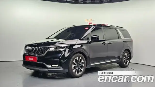 Kia Carnival 2022 — Photo 1/20