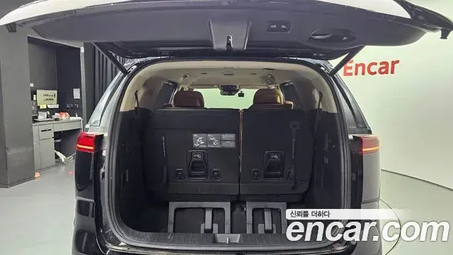 Kia Carnival 2022 — Photo 20/20