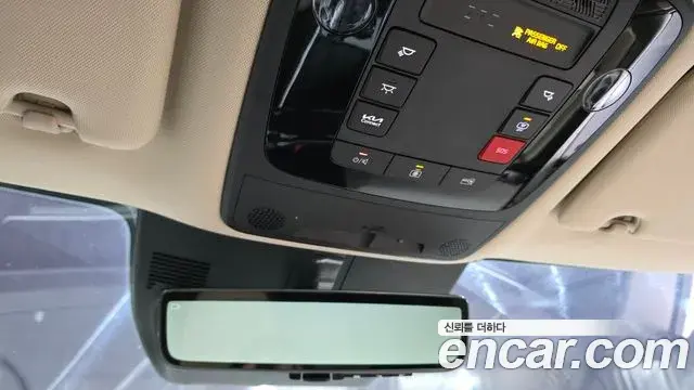 Kia Carnival 2024 — Фото 17/20