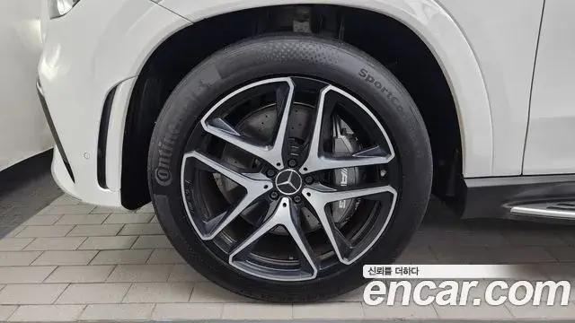 Mercedes-Benz GLE-Class 2023 — ფოტო 10/35