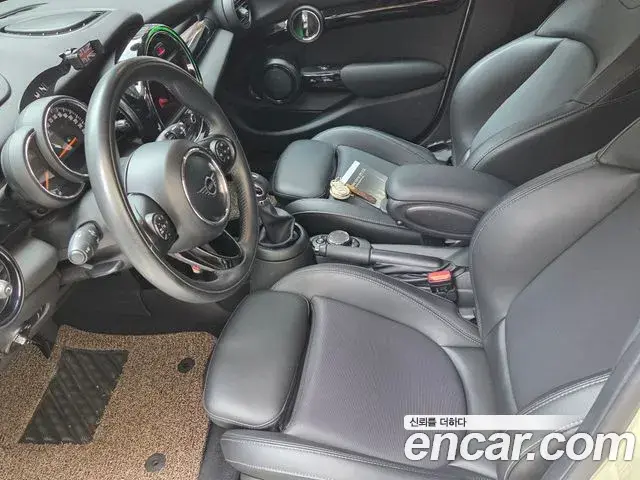 Mini Cooper 2019 — Şəkil 5/8