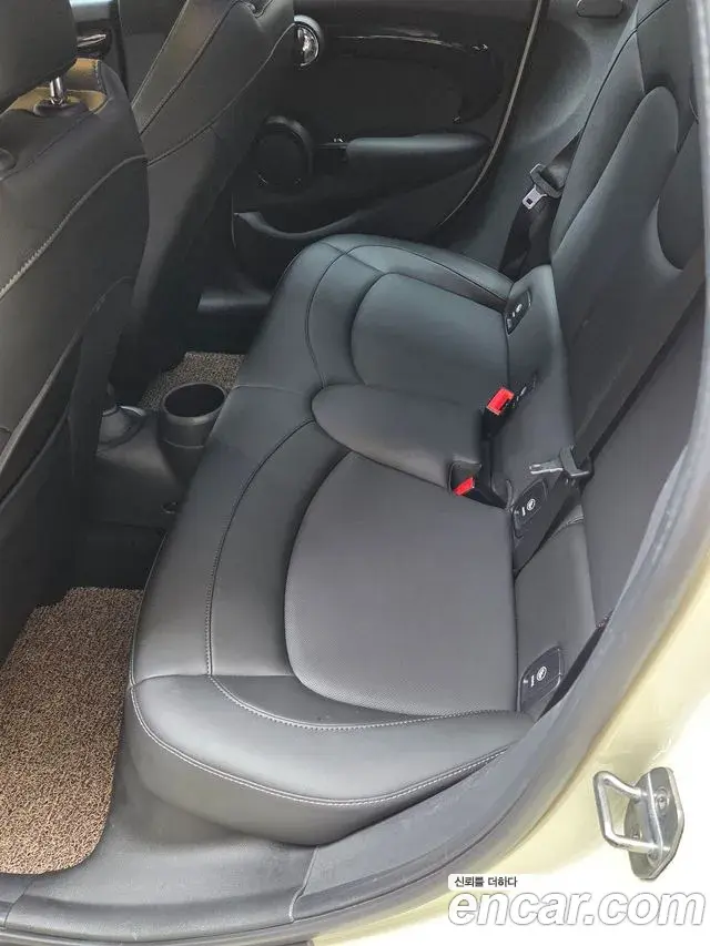 Mini Cooper 2019 — Şəkil 6/8