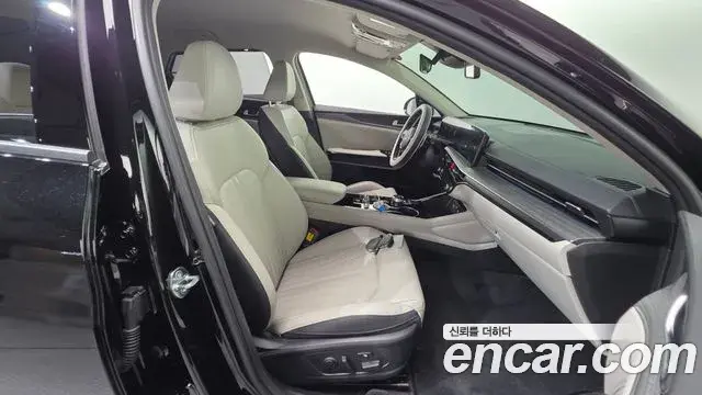 Kia K5 2025 — Şəkil 7/32