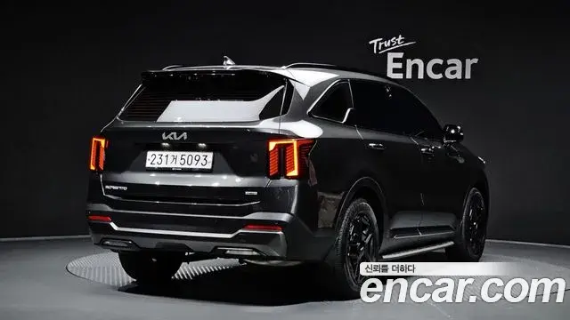 Kia Sorento 2024 — Фото 2/20