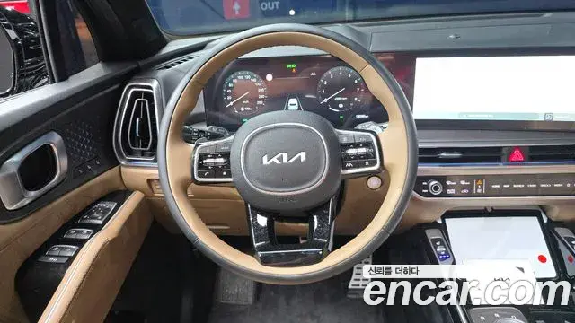Kia Sorento 2024 — Фото 13/20