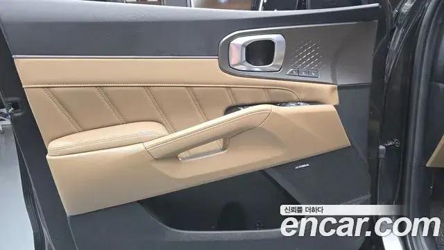 Kia Sorento 2024 — Photo 7/33