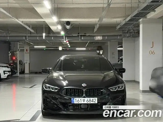 BMW 8 Series 2023 — ფოტო 2/10