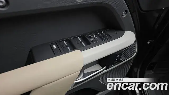 Land Rover Defender 2022 — ფოტო 3/34