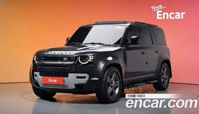 Land Rover Defender 2022 — ფოტო 19/34