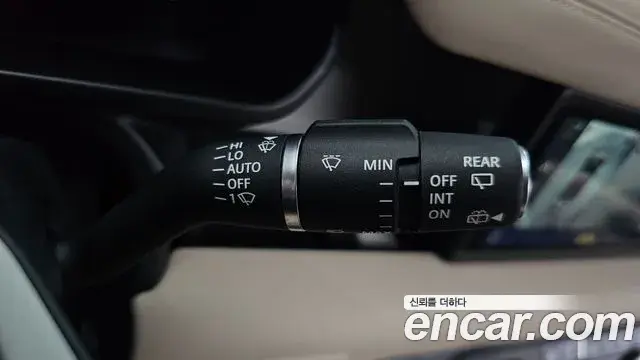 Land Rover Defender 2022 — ფოტო 14/34