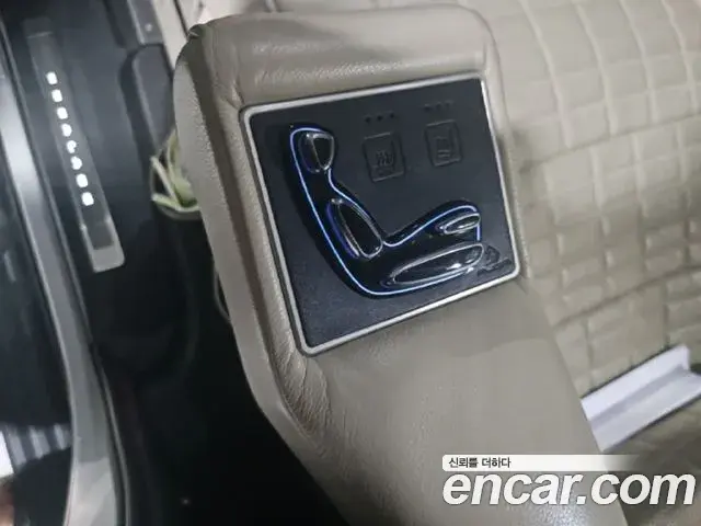 Cadillac Escalade 2023 — ფოტო 20/20