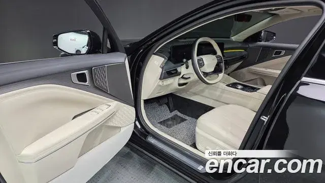 Kia K8 2025 — Şəkil 10/20