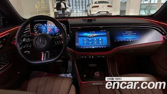 Mercedes-Benz E-Class 2025 — Фото 10/20