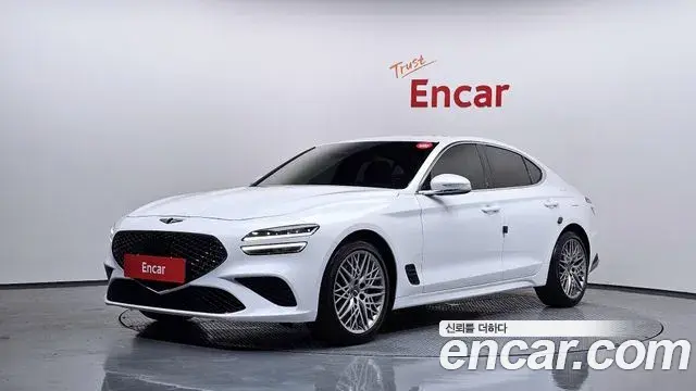 Genesis G70 2022 — Photo 26/35