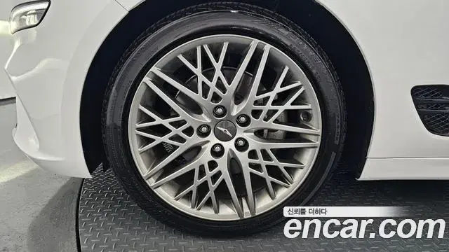 Genesis G70 2022 — Photo 35/35