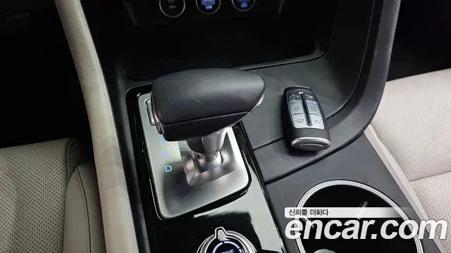 Genesis G70 2022 — Photo 4/35