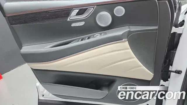 Genesis GV80 Coupe 2024 — Photo 27/30