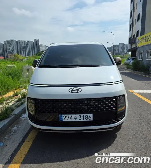 Hyundai Staria 2025 — ფოტო 16/18