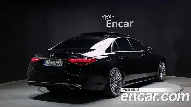 Mercedes-Benz S-Class 2025 — ფოტო 17/32